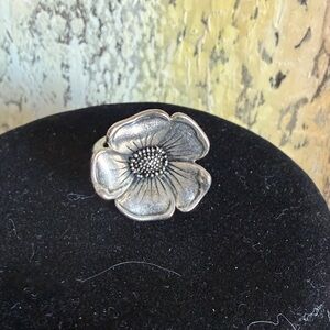 SZ 9.5 Lucky Brand Wild Rose Flower Ring Antiqued Silver Tone 1" Diameter Large